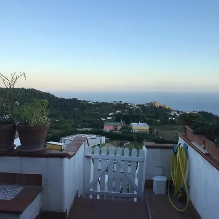 La Casa Bianca Holiday home Migliaccia